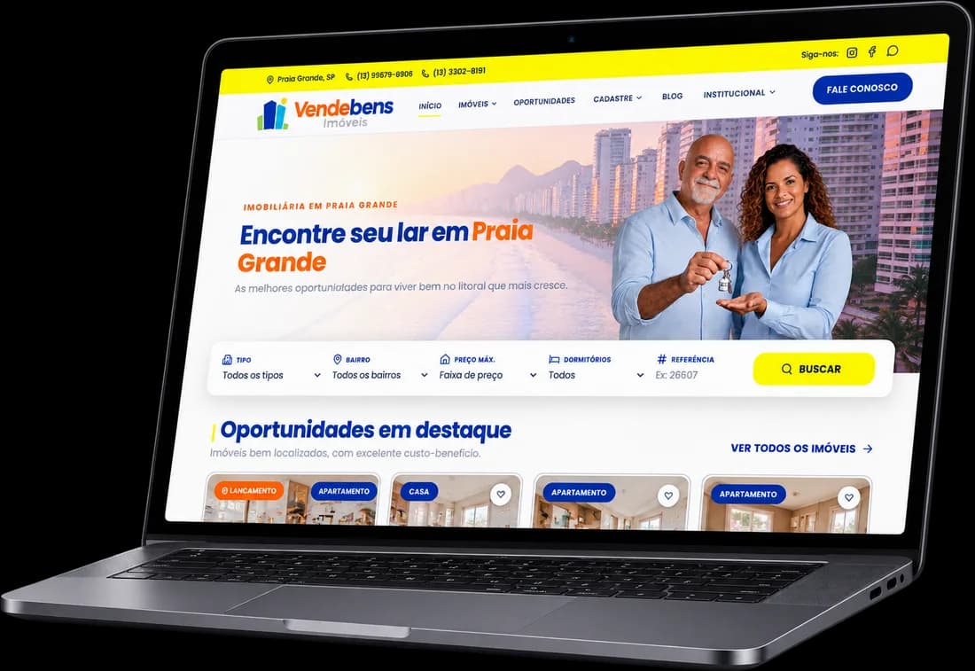 Site da Vendebens Imóveis em um notebook